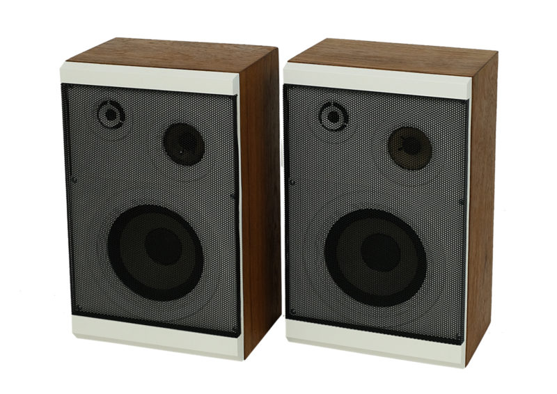 Schneider HI FI 8027 LS speakers. Classic Vintage. Fully revitalized. Schneider HI FI 8027 LS, vintage speakers