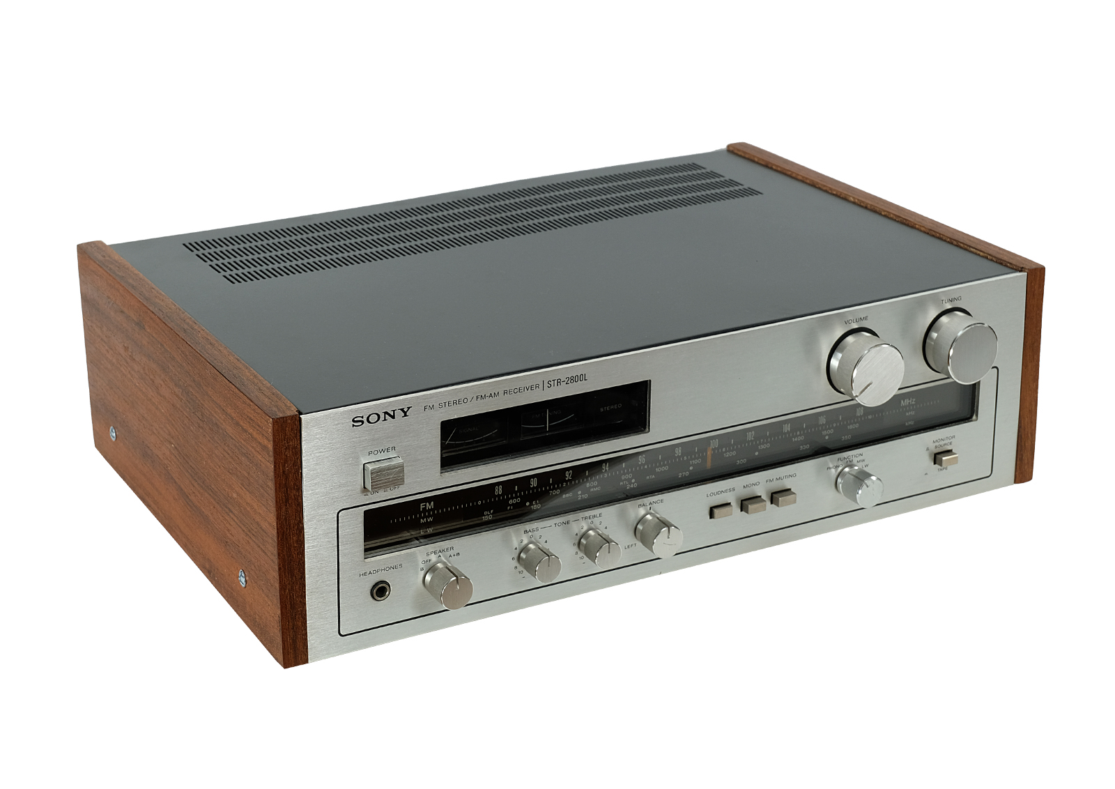 Sony STR 2800L Stereo Receiver.