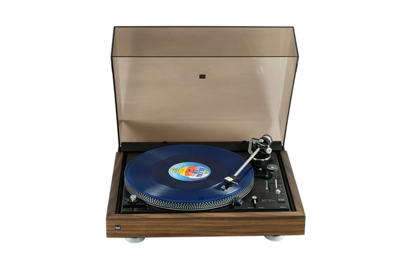 Dual CS 522 turntable. Classic Vintage. Fully revitalized. Dual ULM 45 cartridge. Dual CS 522 turntable