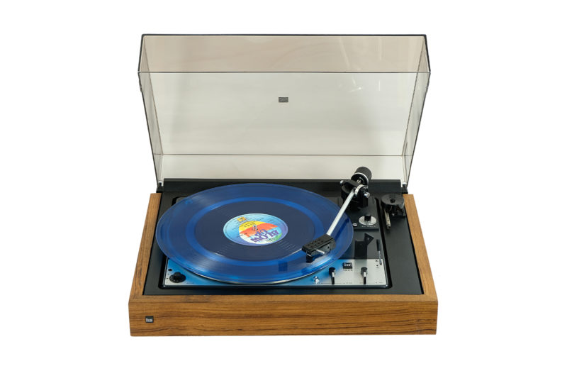 Dual 1226 turntable