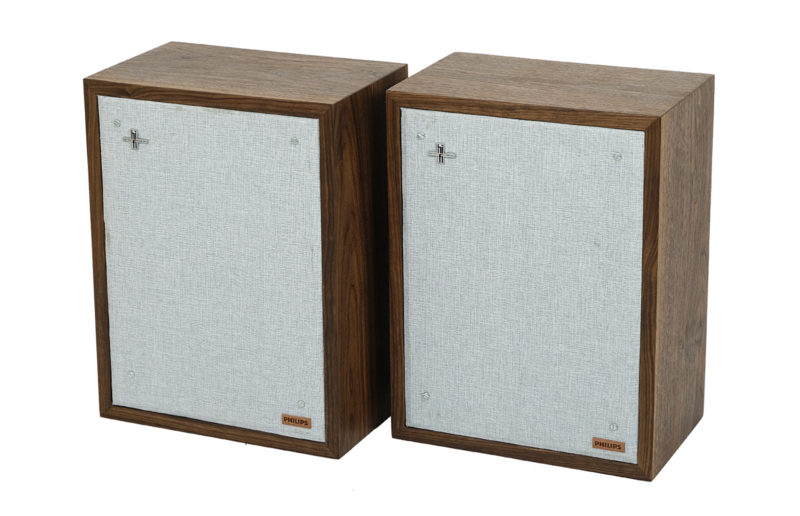 Philips 22RH426 loudspeakers. HI-FI Stereo. Classic Vintage. Completely revitalized. Philips 22RH426