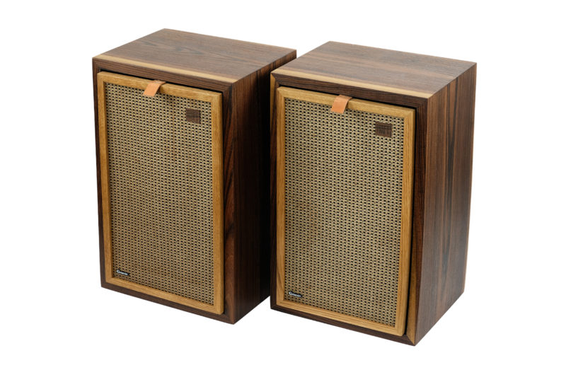 Carnegie 60 speakers. Classic Vintage. Fully revitalized. Carnegie 60 speakers