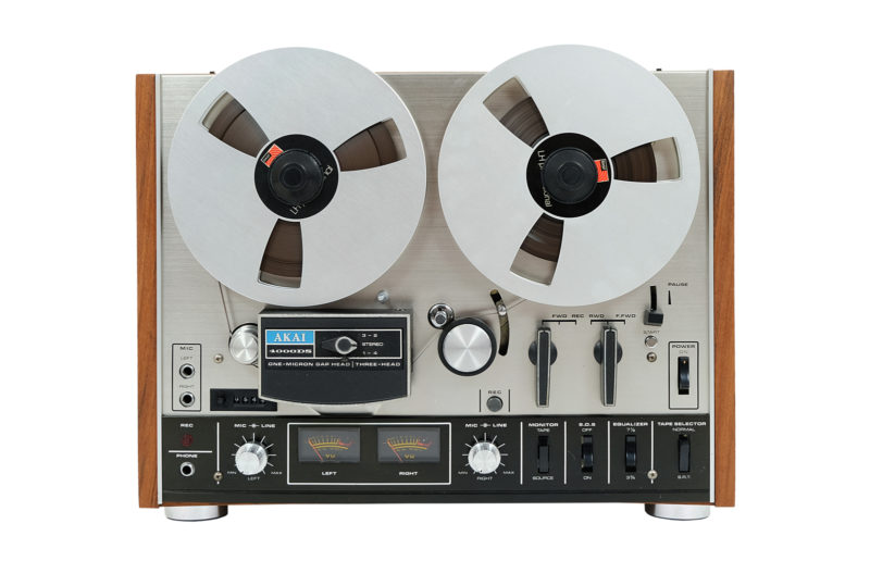 AKAI 4000 DS reel-to-reel tape recorder