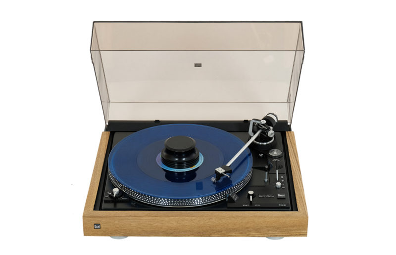 Dual CS 522 turntable. Classic Vintage. Fully revitalized. Dual ULM 40 cartridge. Dual CS 522 turntable