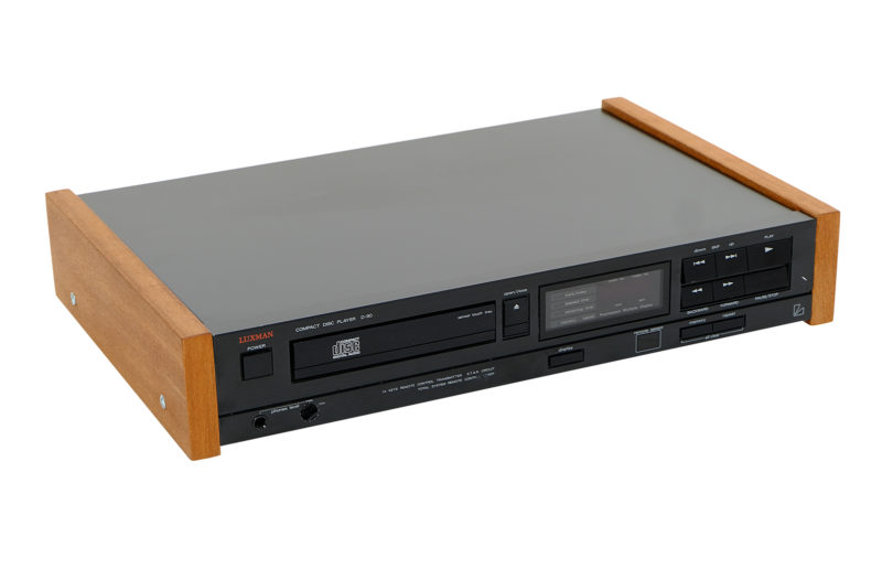 CD player. Luxman CDP D-90