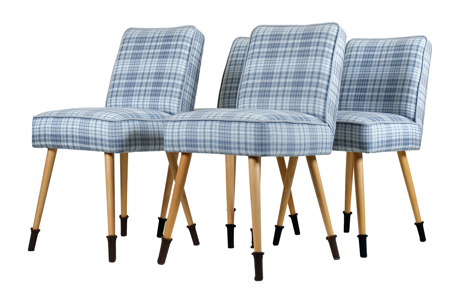 Krzesło fotelikowe "Patyczak" z 1972. Typ A-6150, fotel prl po renowacji