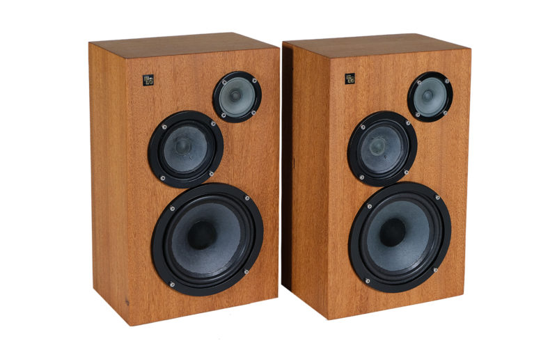 Hi Lo Stereo Master S speakers. Vintage speakers