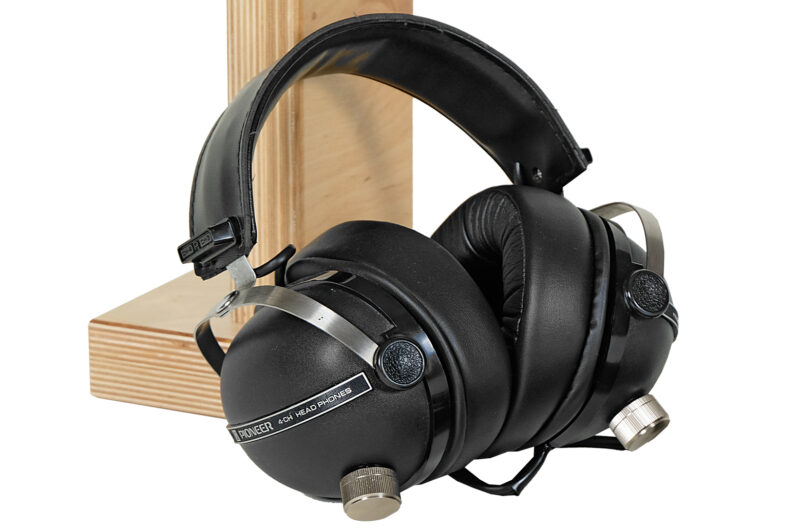 Pioneer SE-Q 404, vintage headphones
